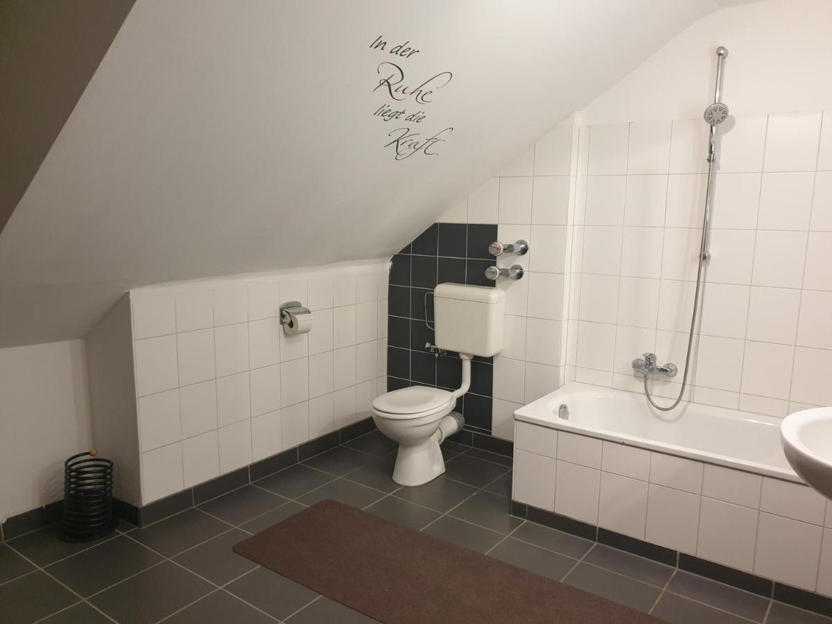 Ferienwohnung Berg View Bad Kissingen Apartment Mit 3 Schlafzimmern מראה חיצוני תמונה